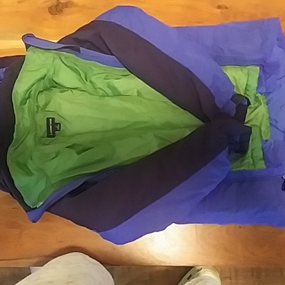 Coat - Picture 2 of 4